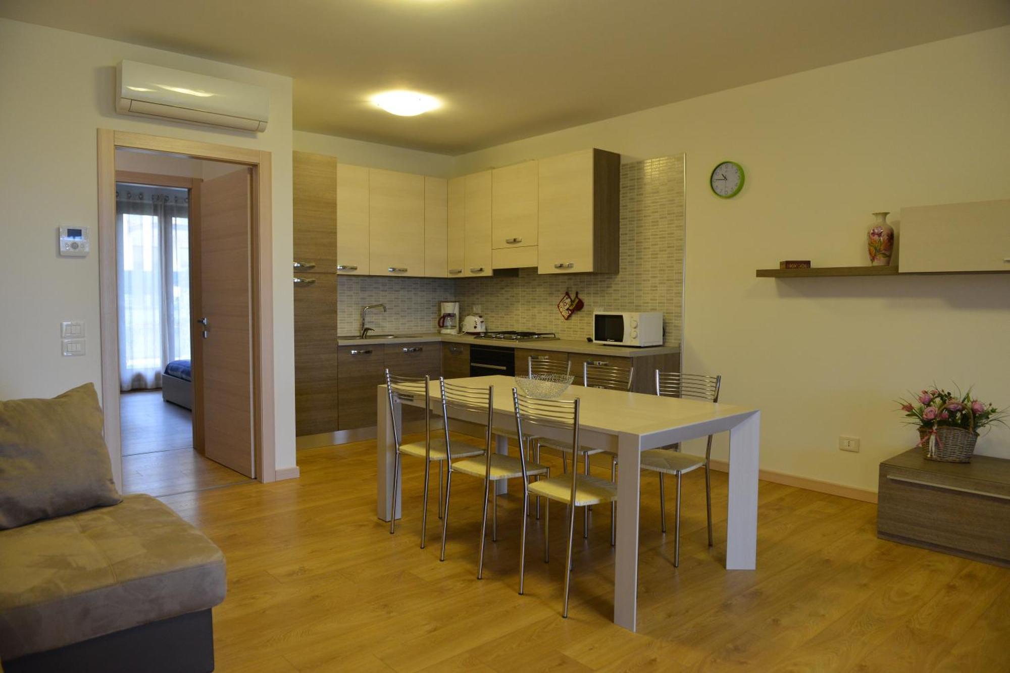 Residence Boschetti Manerba del Garda Bilik gambar