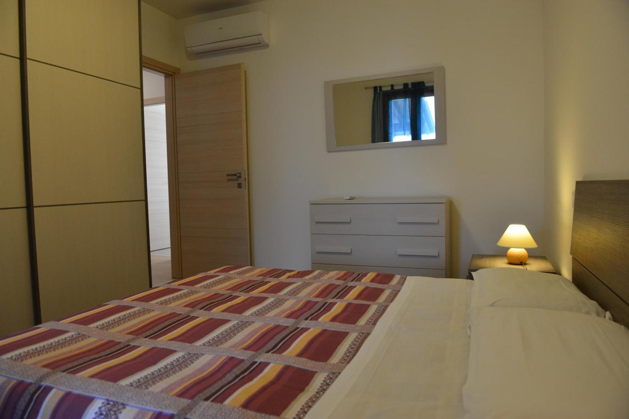 Residence Boschetti Manerba del Garda Bilik gambar