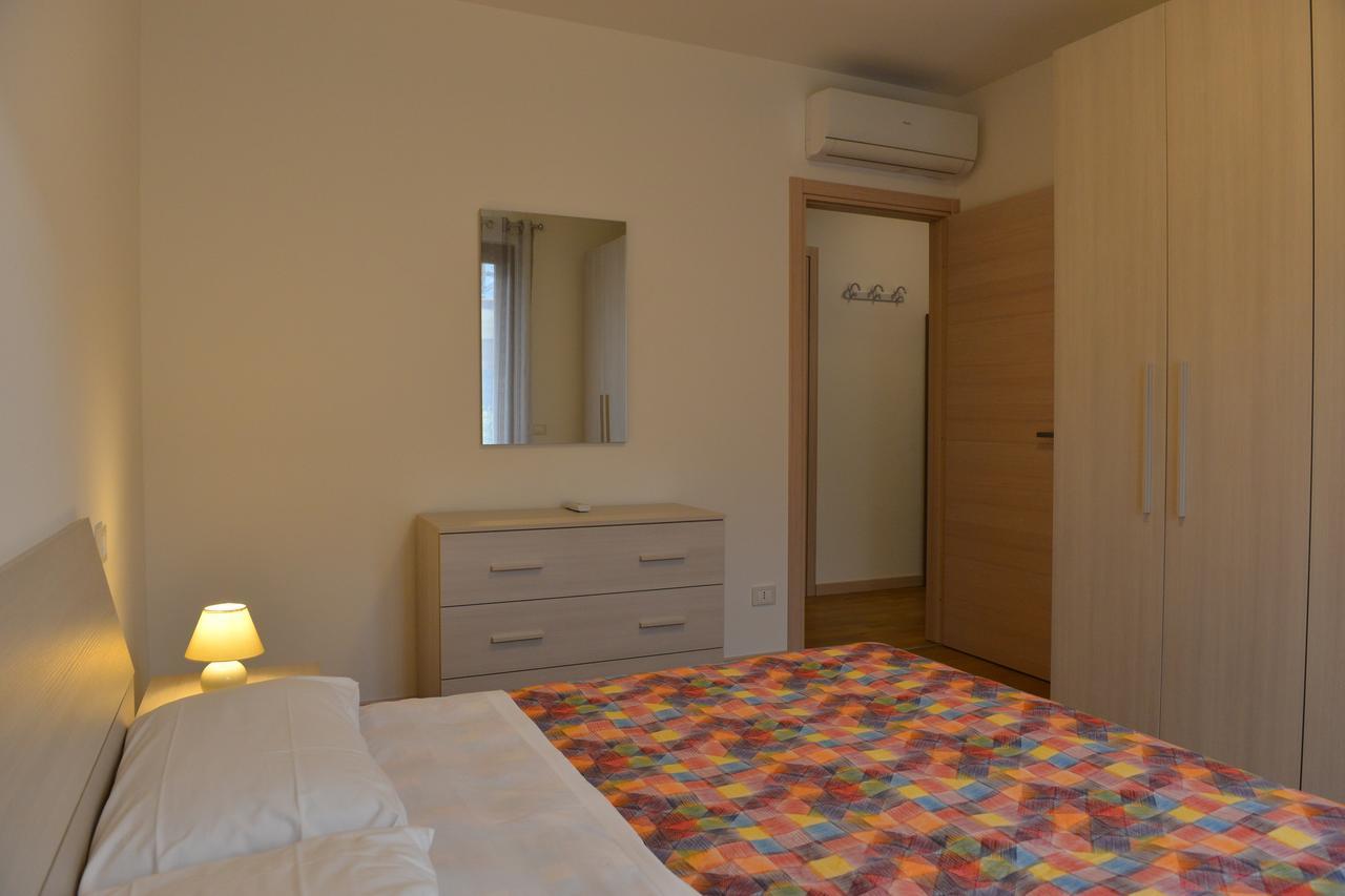 Residence Boschetti Manerba del Garda Luaran gambar